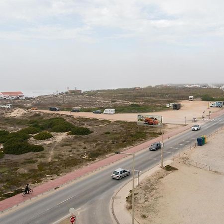 Maresia - Beachfront Peniche Apartment Экстерьер фото