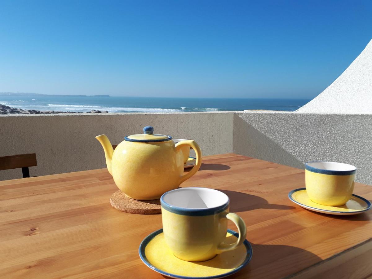 Maresia - Beachfront Peniche Apartment Экстерьер фото