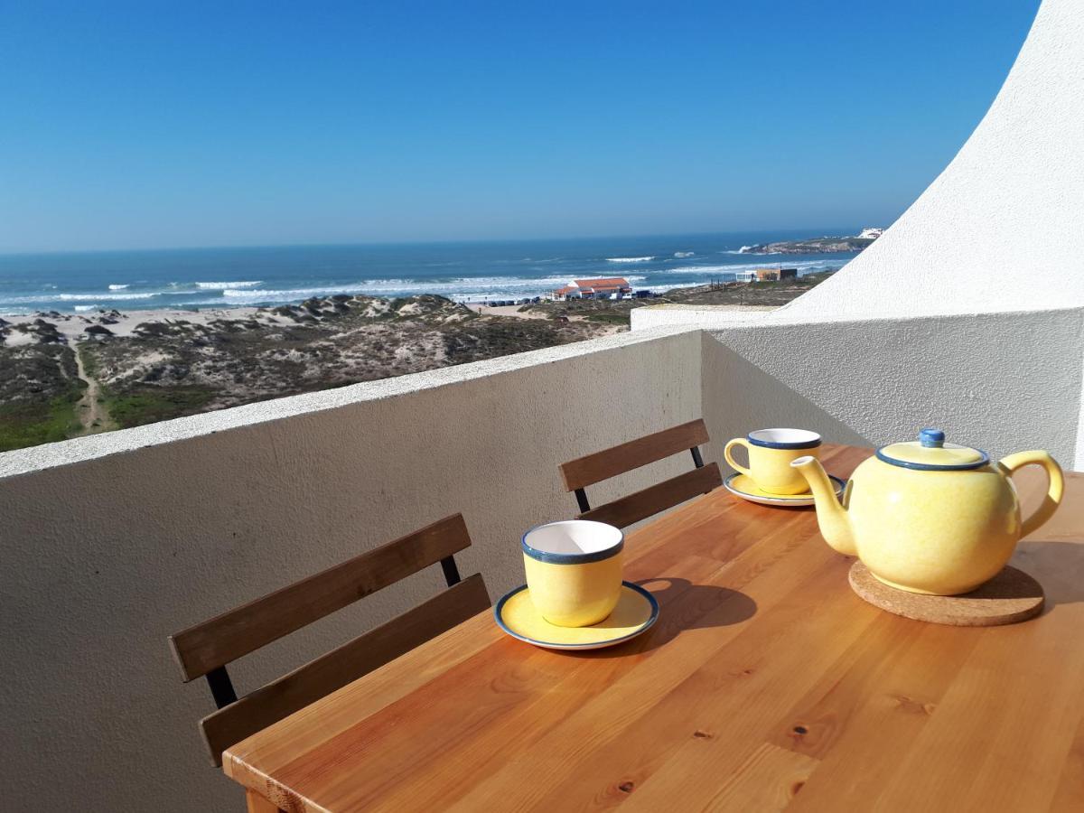 Maresia - Beachfront Peniche Apartment Экстерьер фото